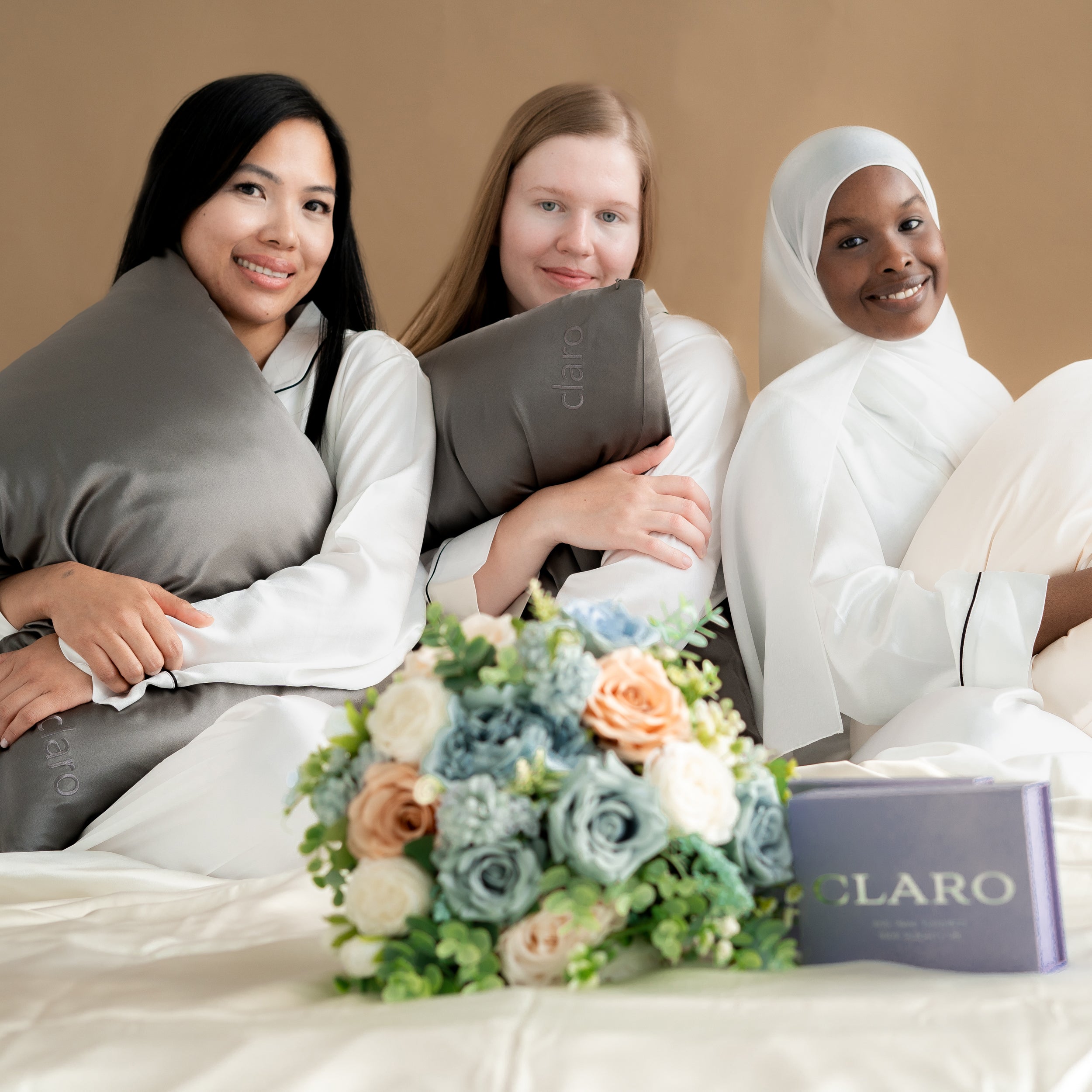 CLARO® Hopeakäsitelty Tyynyliina